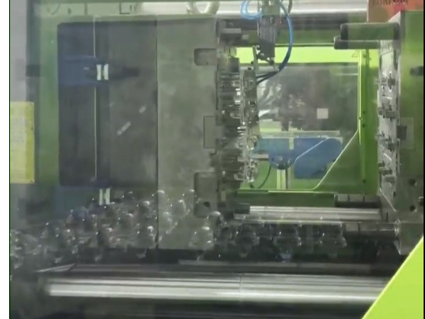 勝岳ZS320透鏡生產現(xiàn)場視頻